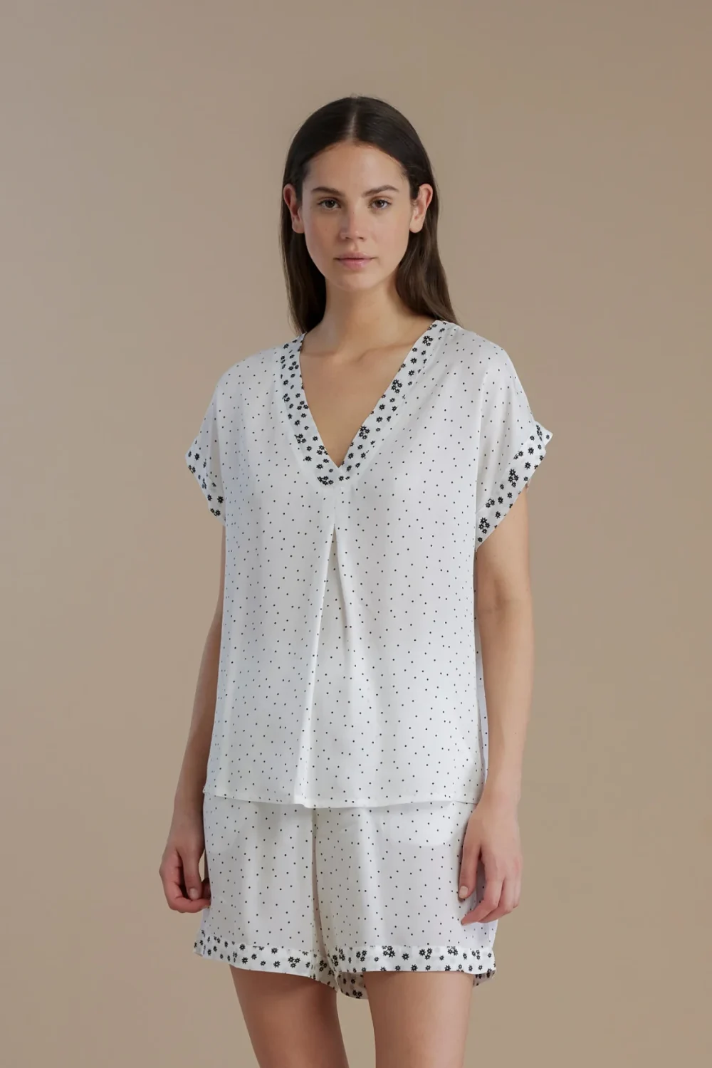 noidìnotte Pigiama donna in viscosa manica corta con collo a V e pantalone corto