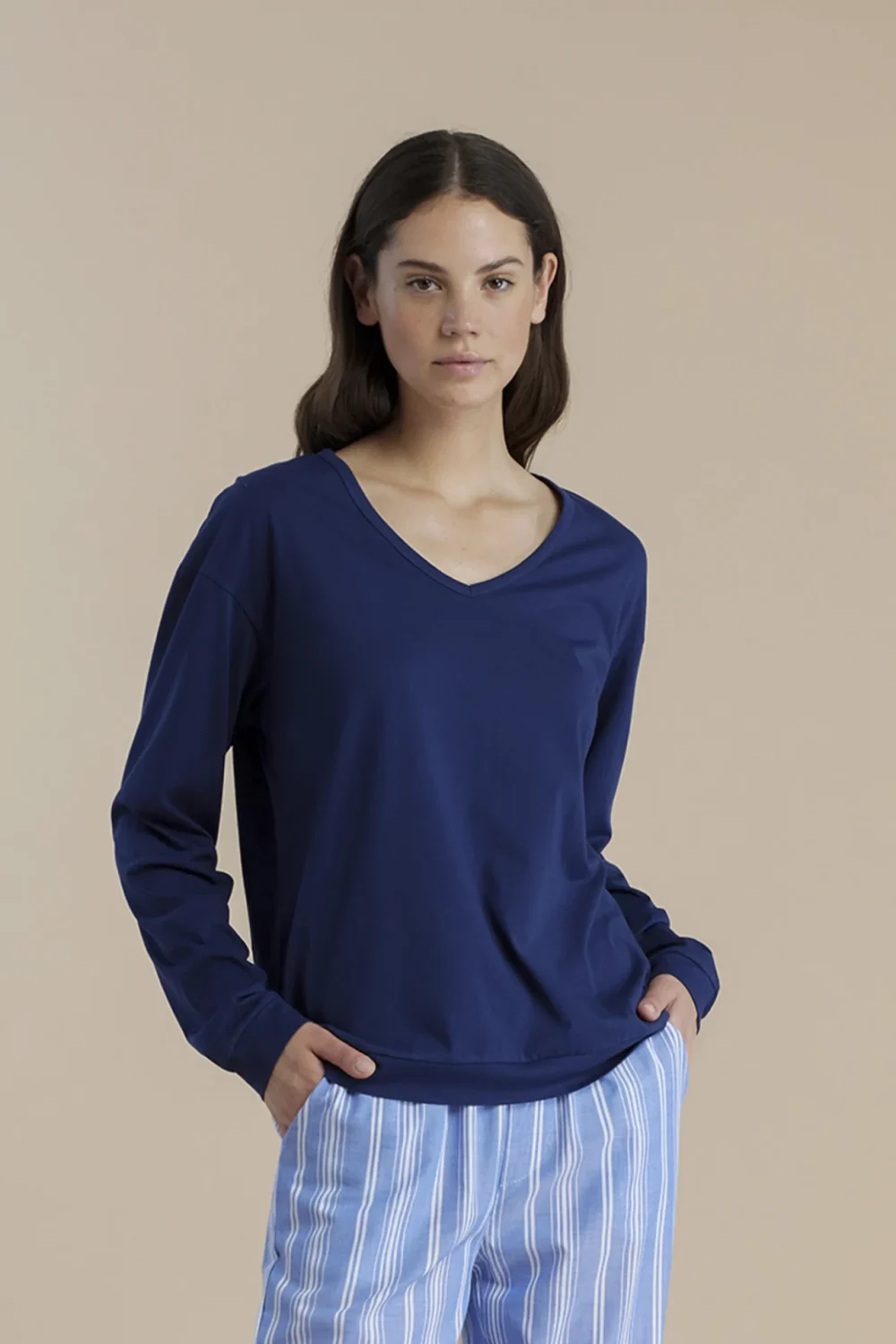 noidìnotte Pigiama donna in cotone con top con scollo a V e pantalone lungo