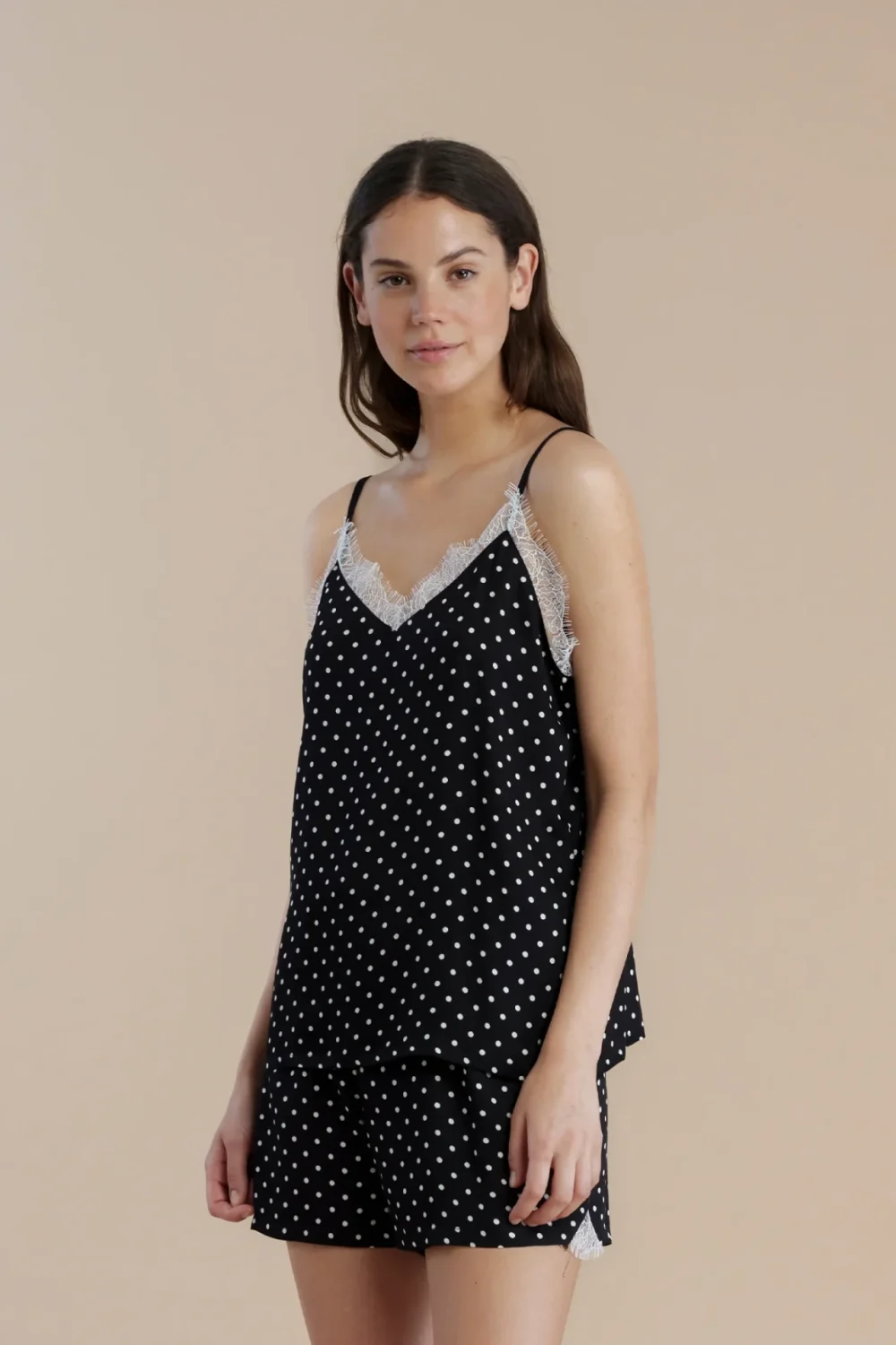 noidìnotte Pigiama donna in viscosa top bretellina e pantalone corto