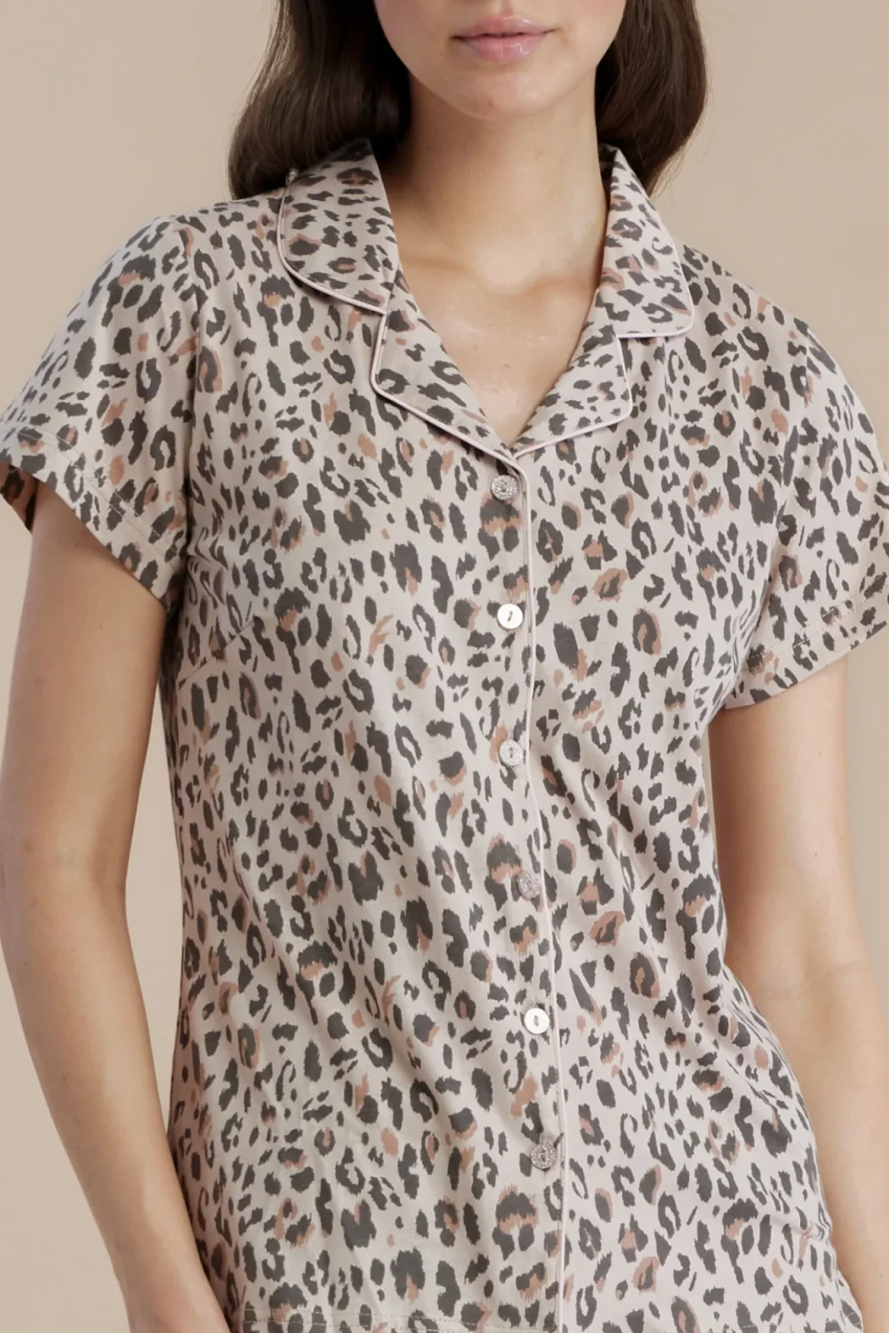 noidìnotte Pigiama donna in cotone top stile camicia e pantalone corto articolo animalier