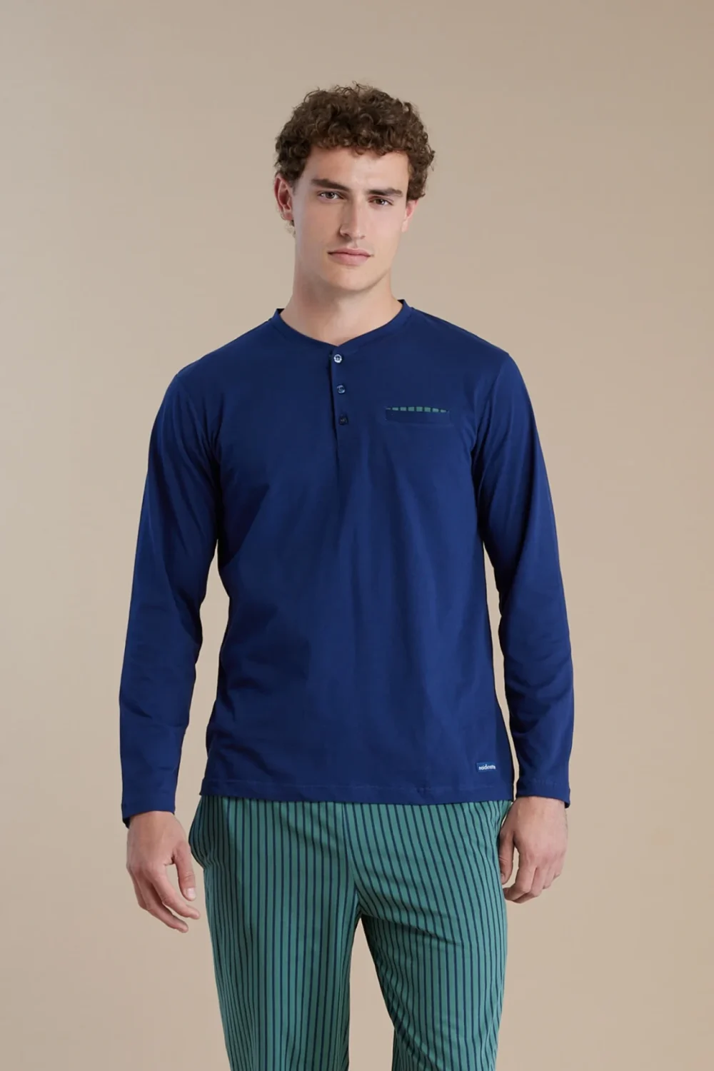 noidìnotte Pigiama uomo in cotone con top tre bottoni pantalone corto articolo easy