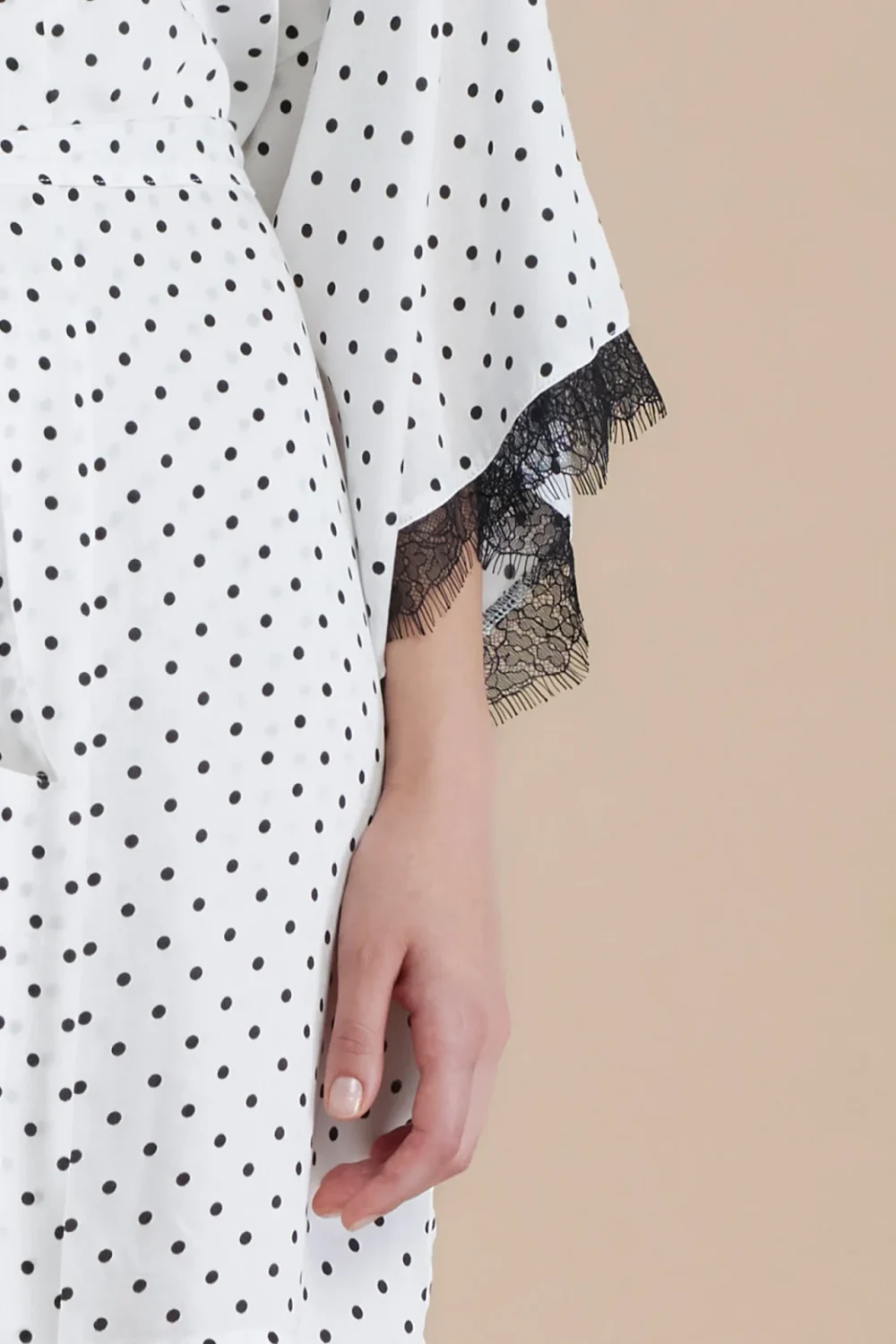 noidìnotte Vestaglia kimono donna in viscosa con manica 3/4 articolo pois