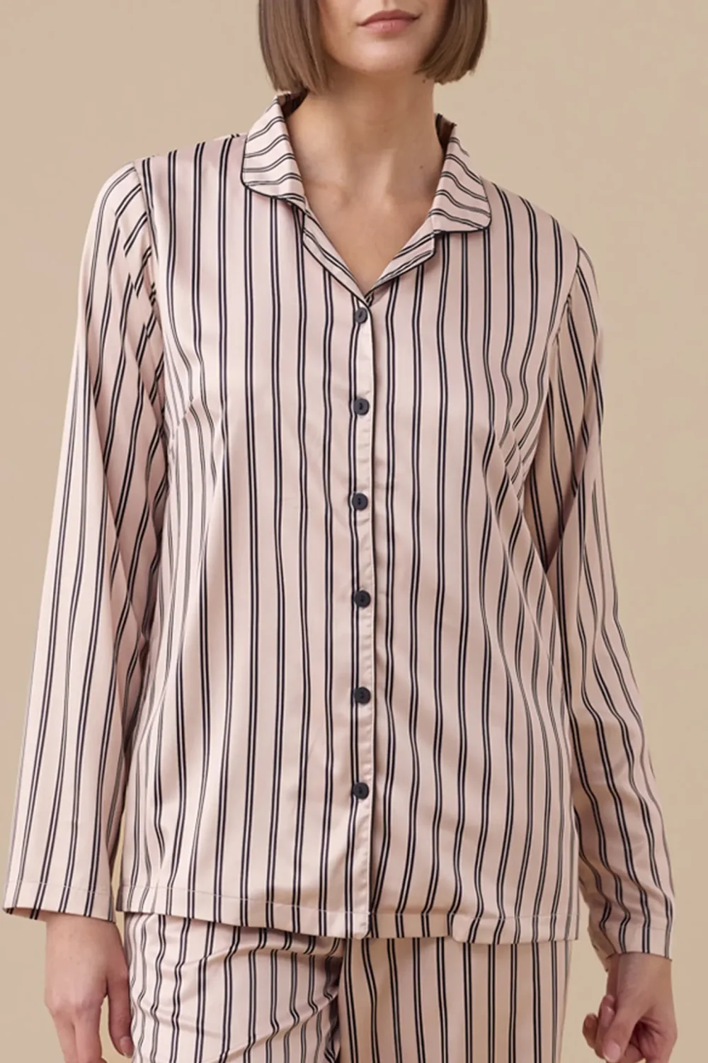 Pigiama donna in raso con stampa.