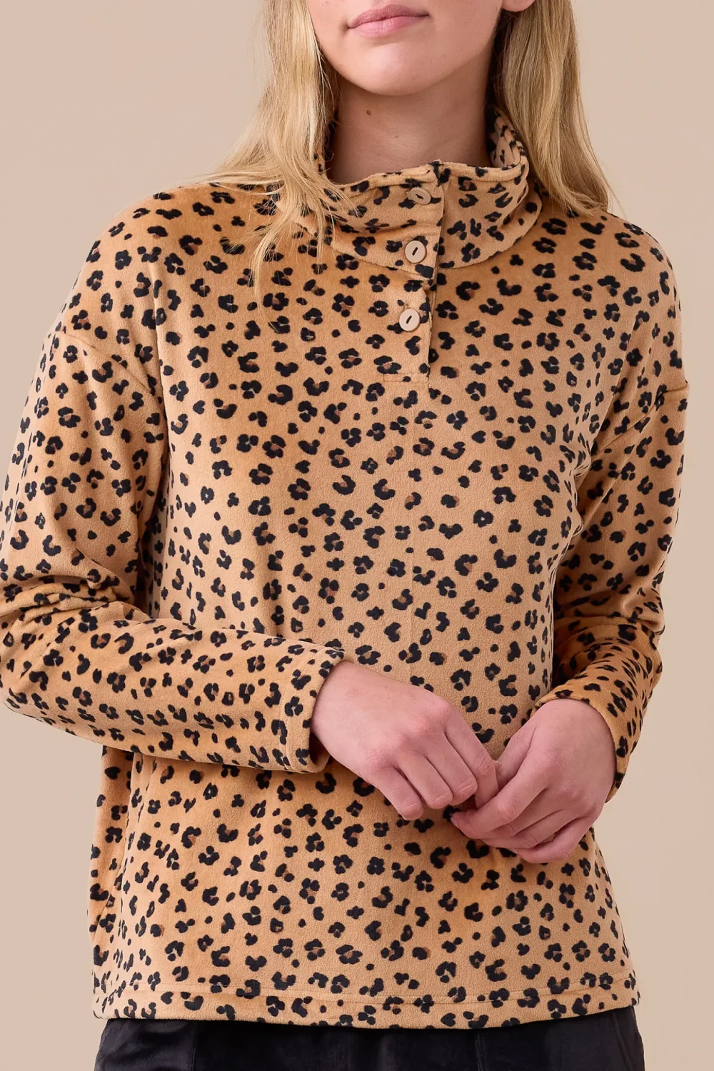 Completo donna ciniglia felpata soft touch maculato.