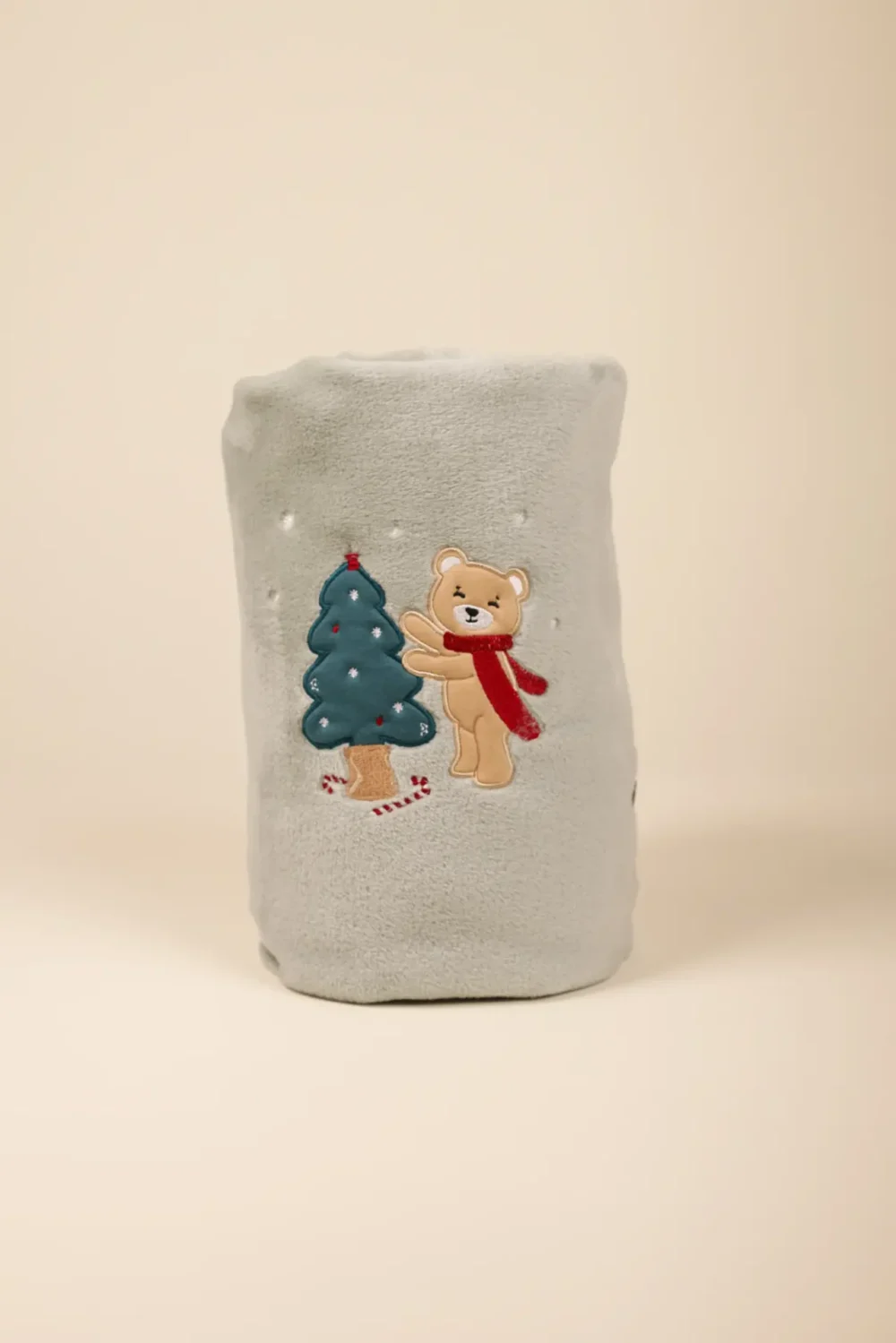 Plaid con applicazione e ricamo 130x160cm articolo orso