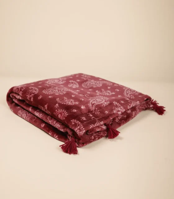 Plaid doppiato con nappine misura 150x190cm articolo cachemire.