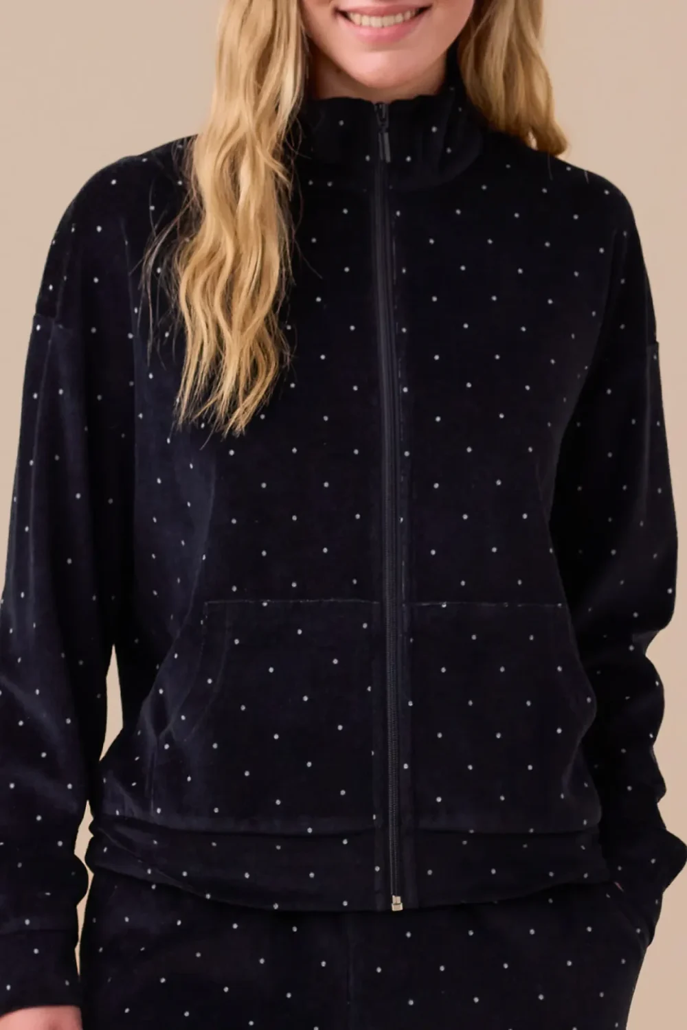 Completo donna ciniglia articolo pois