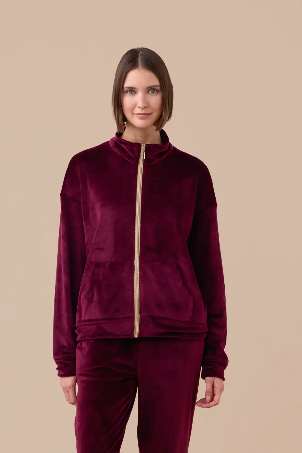 Completo donna ciniglia felpata articolo unito