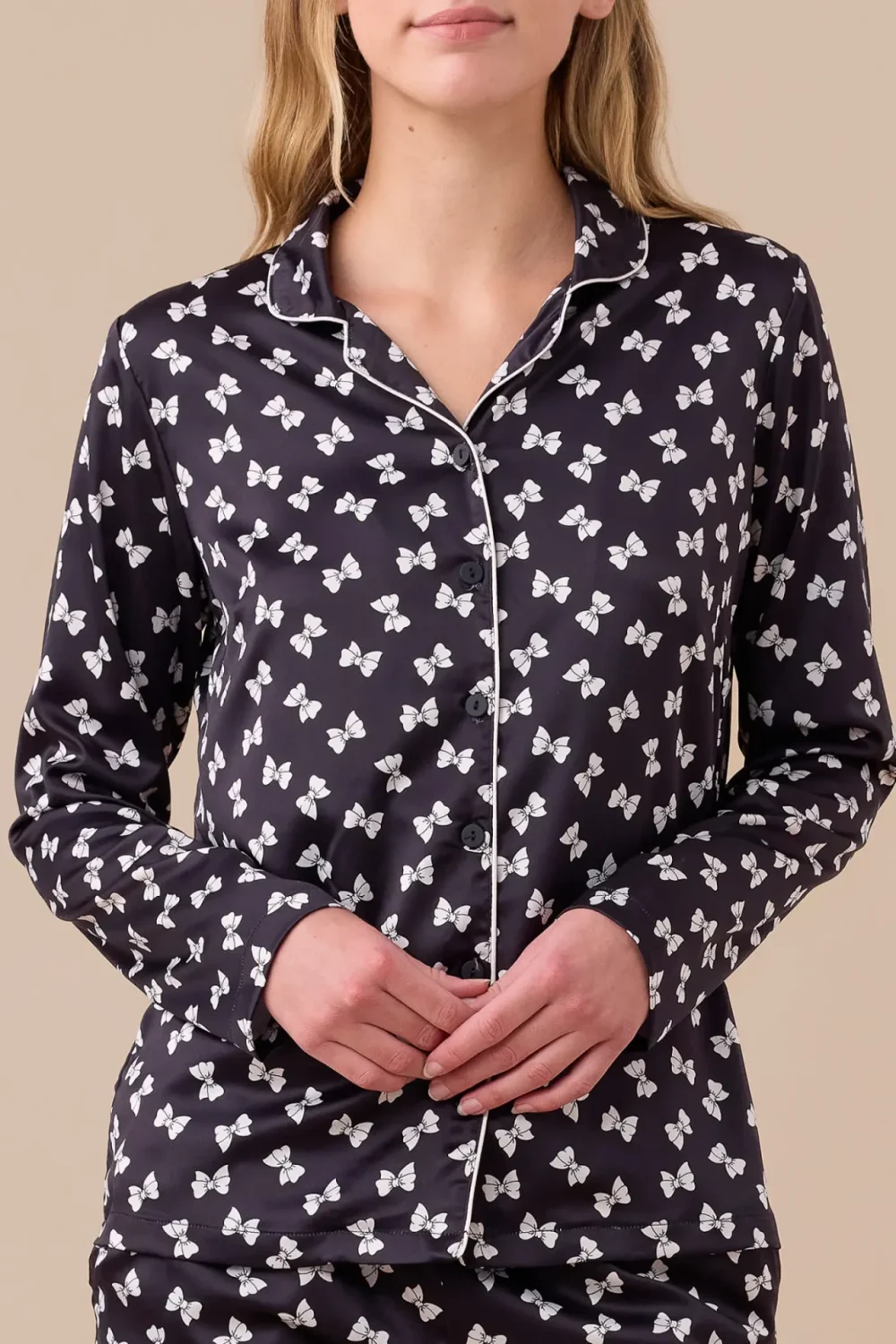 Pigiama donna in raso articolo fiocco