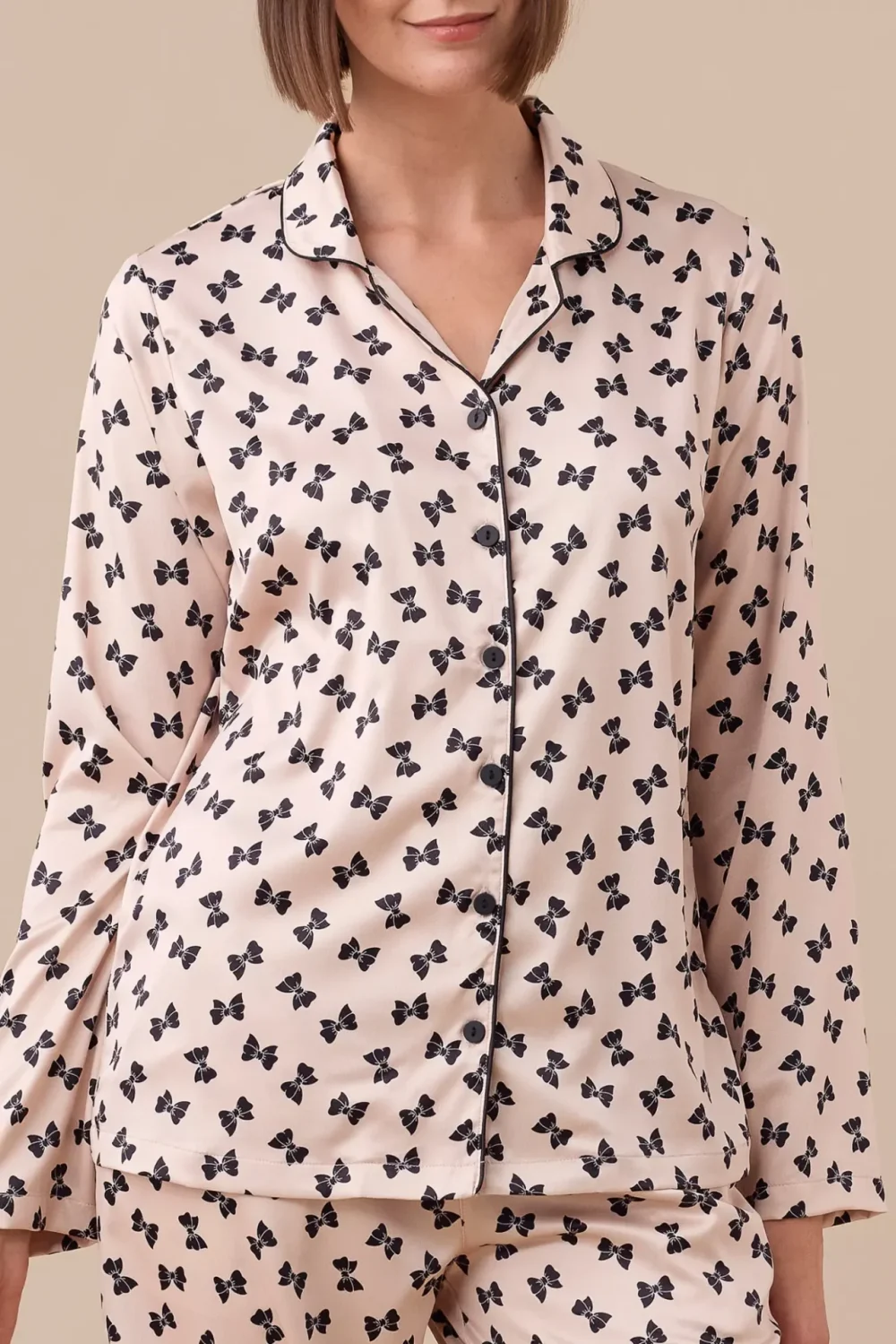 Pigiama donna in raso articolo fiocco