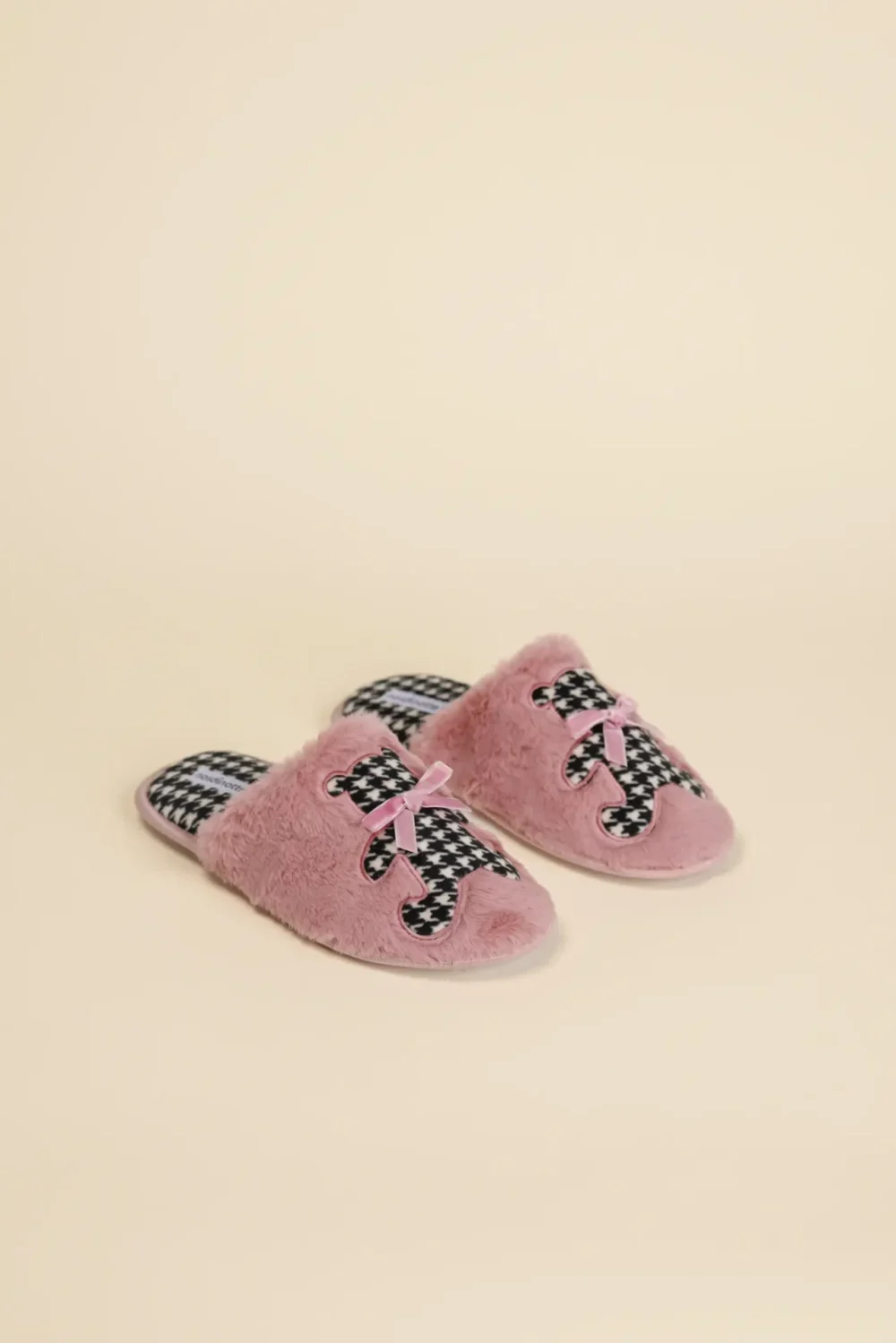 Pantofola donna in eco-pelliccia articolo orso